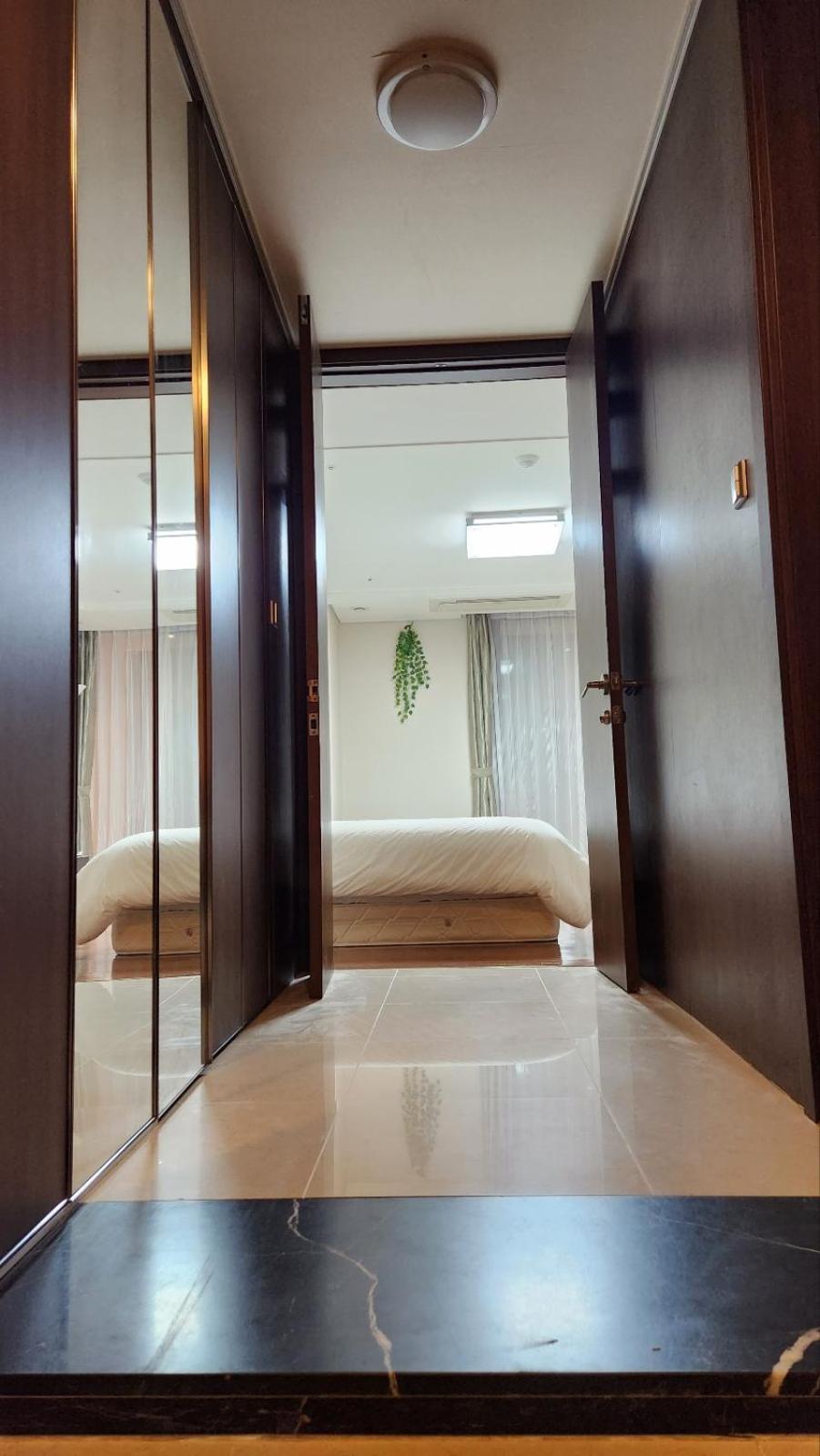 Haeundai Beach 1 Cho Apartamento Busan Exterior foto